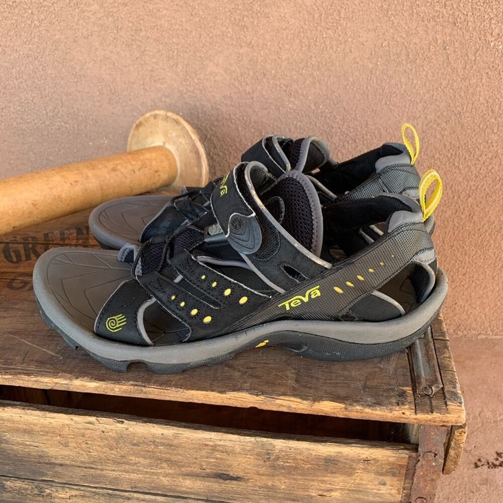 Teva Men’s outdoors Sandals